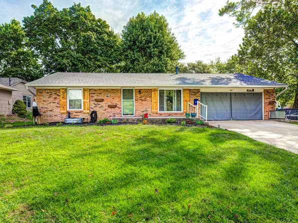 907 Cragwood Ct, Plainfield, IN 46168