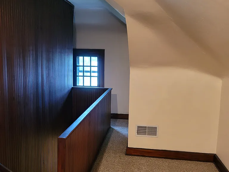 3rd floor suite
