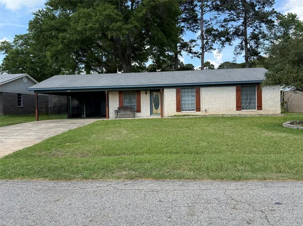 5548 Knollcrest Dr, Shreveport, LA 71129