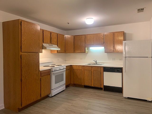 1st image of 1135 W Ogden Ave #206