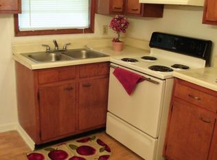 976 Forest Ave APT C28, Forest Park, GA 30297