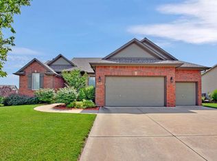 9007 W Silver Hollow Ct, Wichita, KS 67205