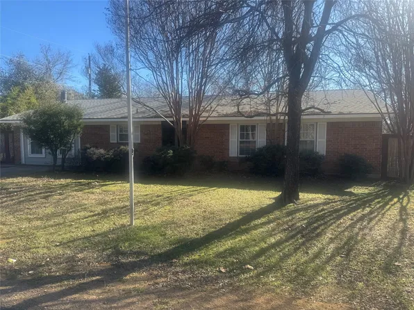 612 Cain St, Lake Dallas, TX 75065