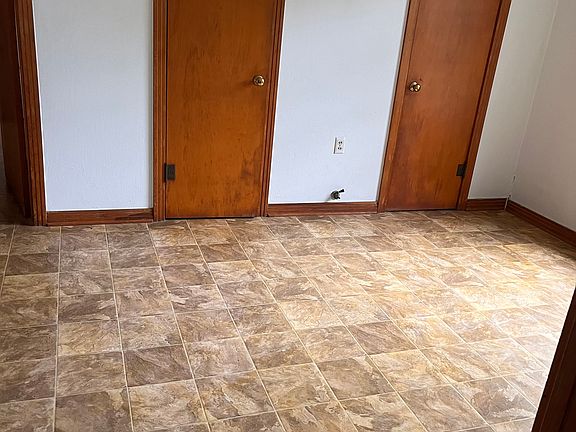 Front bedroom