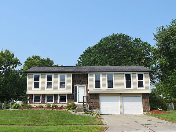 2nd image of 8059 Harvest Ln
