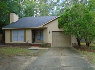 5486 Bush Ct, Hope Mills, NC 28348