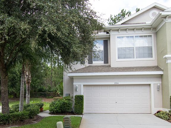 4th image of 2246 Park Crescent Dr