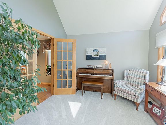 4th image of 5810 Caymus Ct