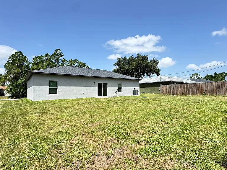 2613 Tolman Ave SE — Photo 43