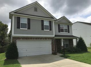 15223 Edgewater Forest Ln, Charlotte, NC 28278