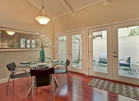 4th image of 19204 Vineyard Ln
