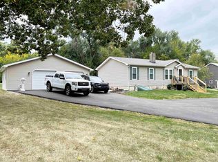 2045 N 400 W, Angola, IN 46703