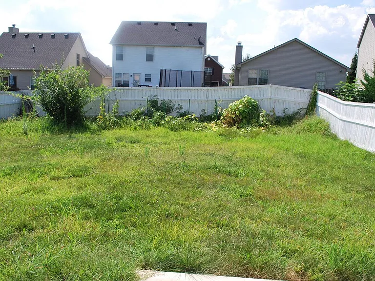 1064 Jouett Creek Dr — Photo 24