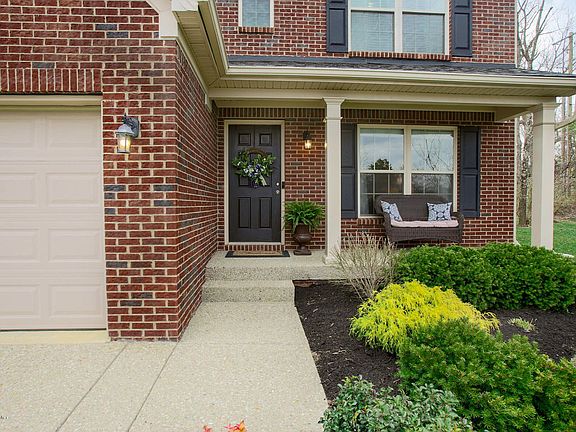 2nd image of 821 Urton Woods Way