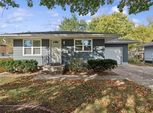 810 W Salem Ave, Indianola, IA 50125