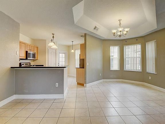 4th image of 1206 Belmont Pl