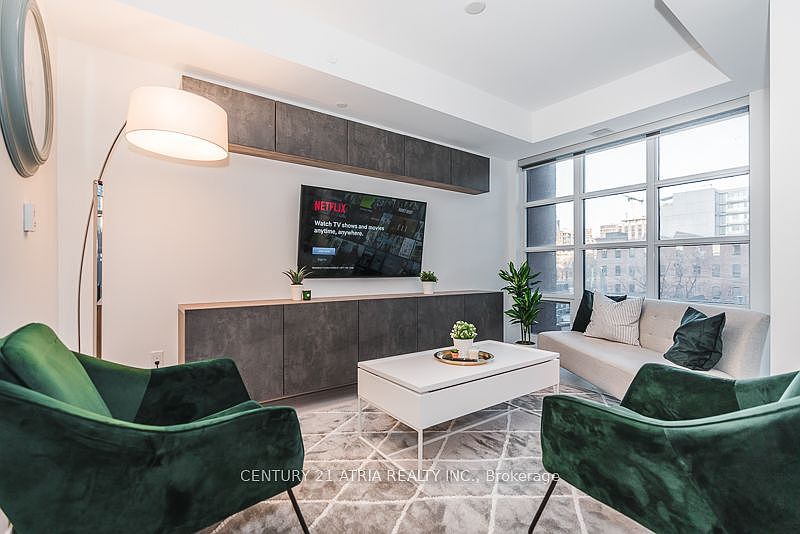 1st image of 501 Adelaide St W #404