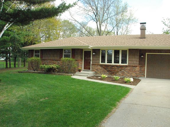 2nd image of 954 Candy Ln