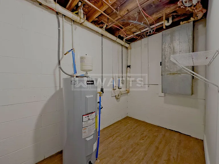 101 Shady Ln — Photo 23