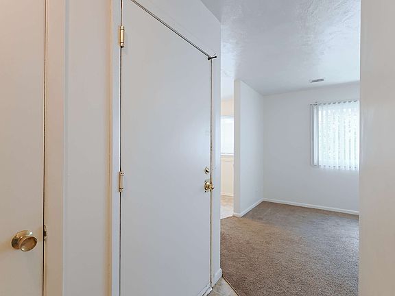 2nd image of 1422 S 20th St #2X1B