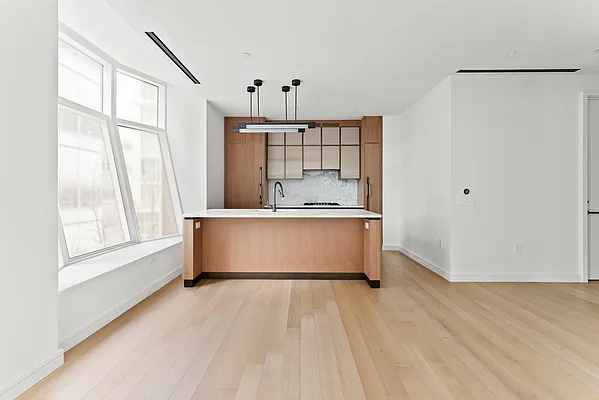 Rented by Compass | media 19