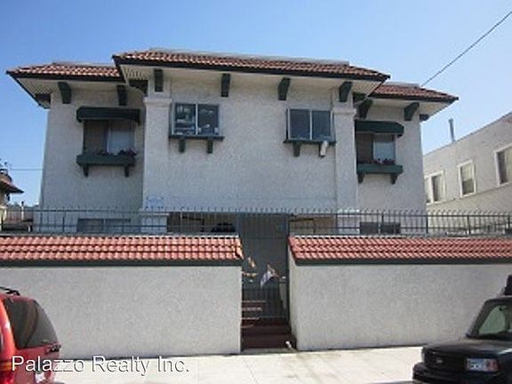 2nd image of 1615 E Broadway APT G
