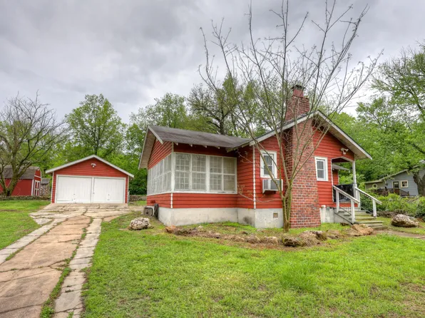 206 Clark Drive, Joplin, MO 64804
