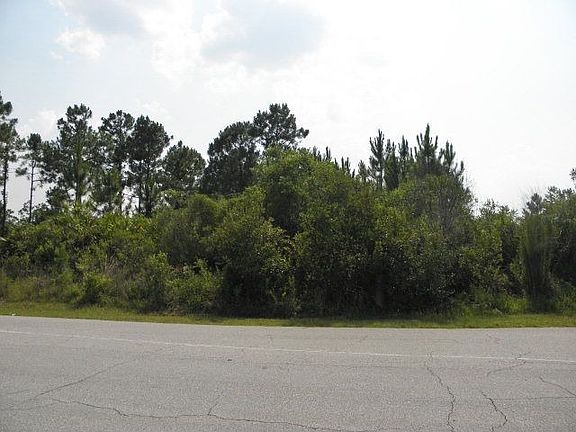 2nd image of 4 Whitcock Ln