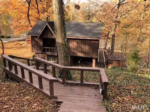 5953 E Liberty Dr, Monticello, IN 47960