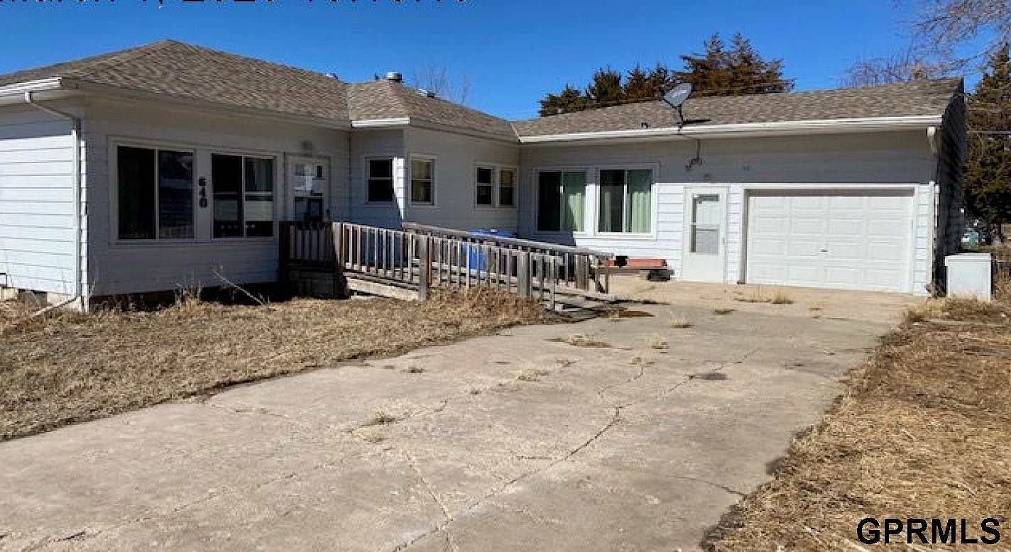 640 W 5th St, Axtell, NE 68924 Zillow