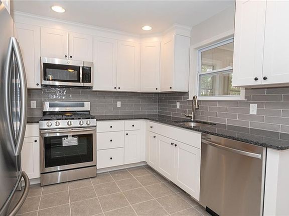 2nd image of 156 Chandler Ln