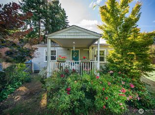 3132 Harris Rd SE, Pt Orchard, WA 98366