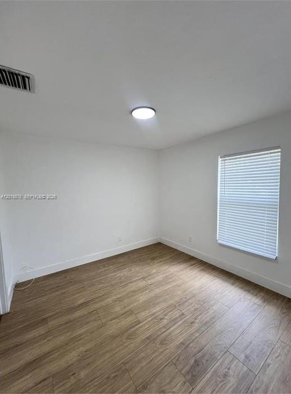 201-205 NW 30th Ave, photo 5