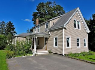 40 Mayflower St, Plymouth, MA 02360