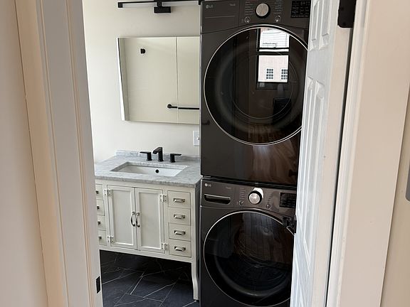 5th image of 24-26 N Dean St APT 5