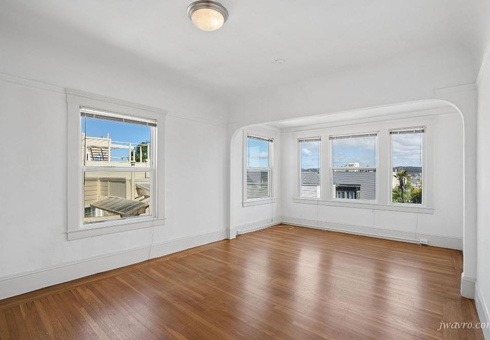 1st image of 2530 Fulton St APT 4
