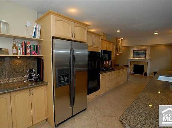 Custom Cabinets and Granite Counters