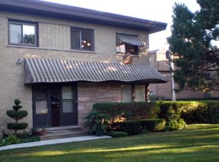 944 N Wheeling Rd, Mount Prospect, IL 60056