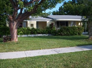 2223 Wiley St, Hollywood, FL 33020