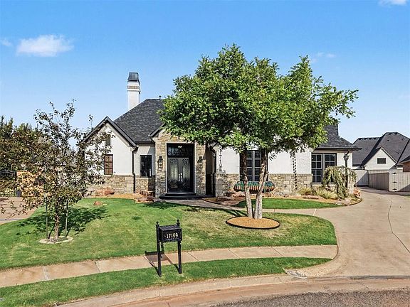 2nd image of 17104 Hawks Ridge Ln