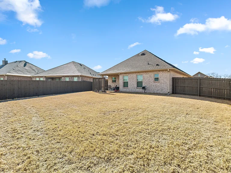 131 Rita Ann Way — Photo 4