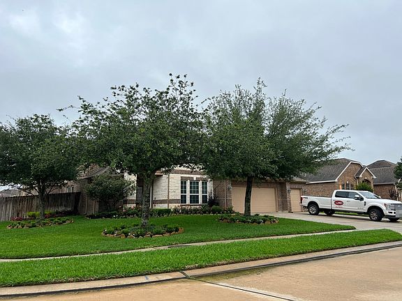 3rd image of 31914 Cary Douglas Dr