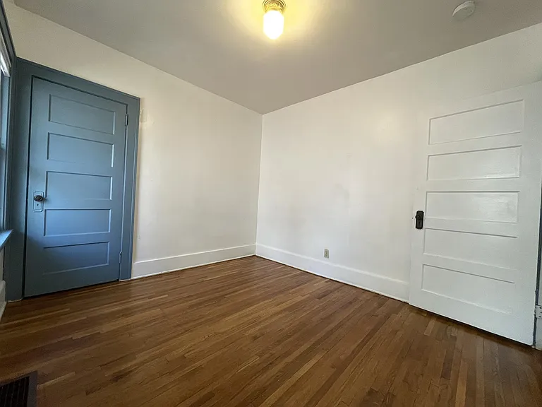 3216 E 25th St #2 — Photo 14