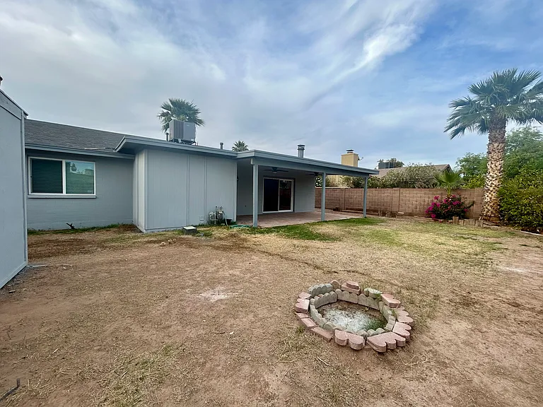 1929 E Alameda Dr — Photo 22
