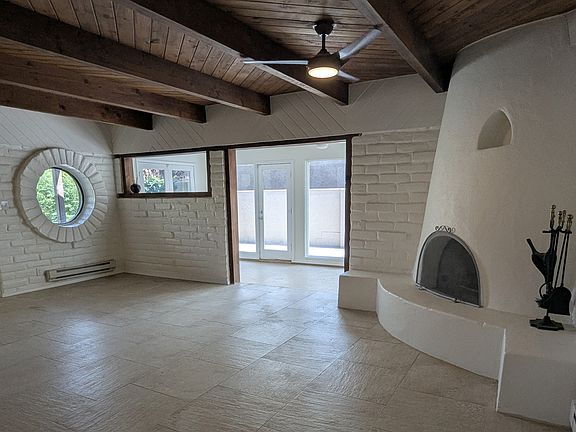 5th image of 5509 Grande Dr NW