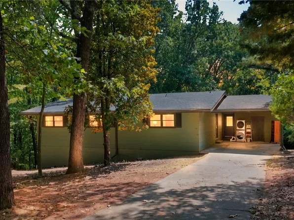 10 Longdon Ln, Bella Vista, AR 72714
