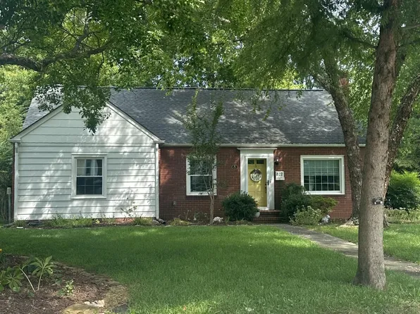 822 W Pine St, Johnson City, TN 37604