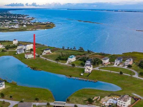 716 Cannonsgate Drive, Newport, NC 28570