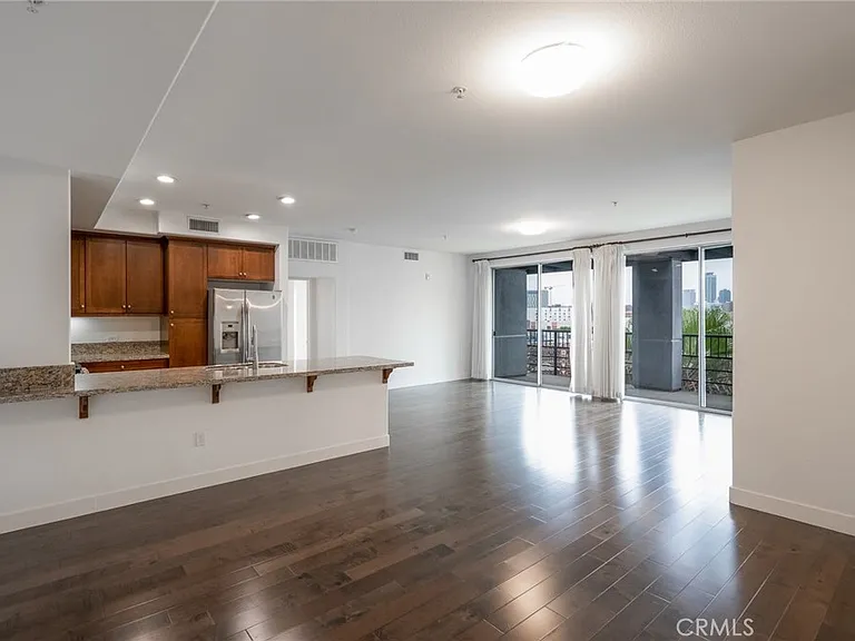 629 Traction Ave #635 — Photo 14