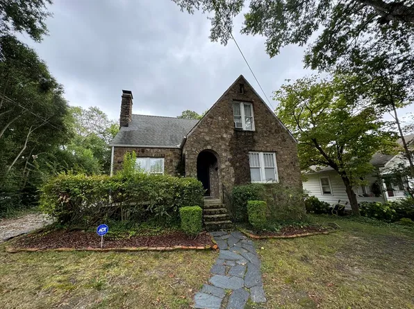 351 Averett Pl, Danville, VA 24541
